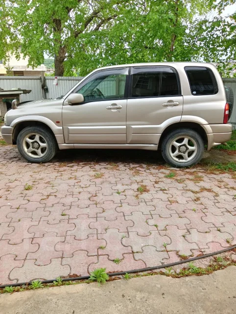 Suzuki Escudo. �������, 4wd, 2.0 (140��.�.), ������, 157 000����. �� ����