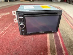 Kenwood MDV-333 ����