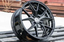 HRE P101. 7.0x16", 4x100, ET38, �� 73,1���. ����