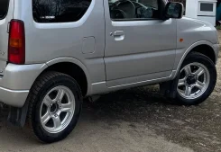 ������ ����� � ������� � �������� ���������. ������ Yokohama 195/65R16. x16" 5x139.7 �� 108,1���. ����