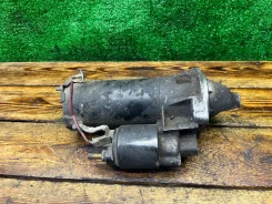������� Volkswagen Passat B5 1999 068911024C ����