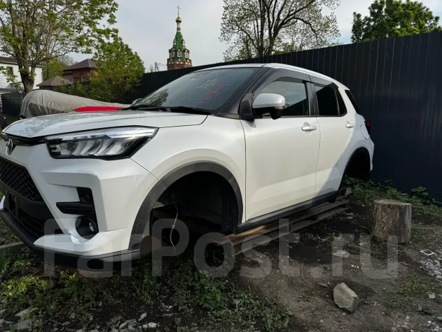 Toyota Raize. A200A ����