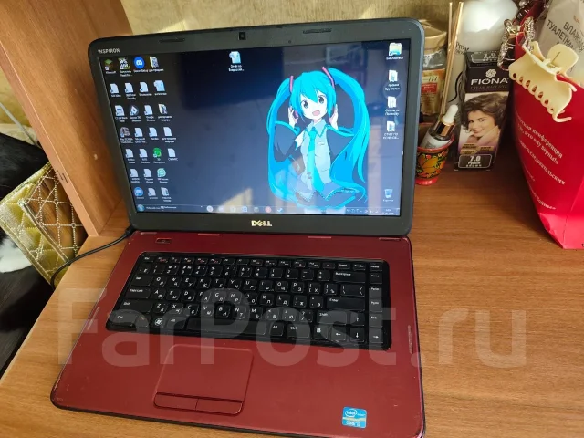 Dell Inspiron N5050. 14", ���� 320���, WiFi: 1, Bluetooth: 1 ����