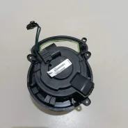 �������� ��������� Renault Megane IV 272103243R 272103243R ����