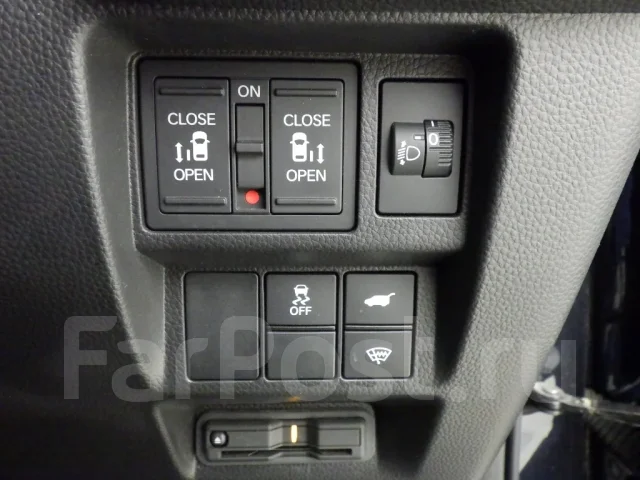 Honda Stepwgn. ��������, ��������, 1.5 (150��.�.), ������, 30 000����. ��, �/�. ��� ����� �� ������������ ����