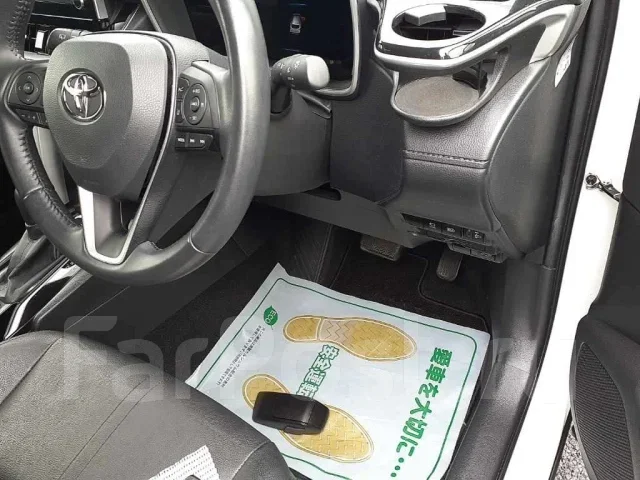 Toyota Corolla Cross. ��������, ��������, 1.8 (140��.�.), ������, 19 000����. ��, �/�. ��� ����� �� ������������ ����