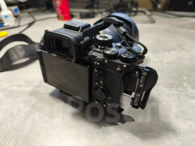 Sony Alpha ILCE-7RM5. 20 � ����� �� ����