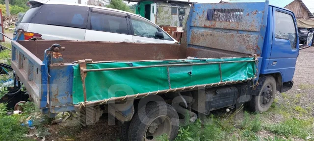 Mazda Titan ����