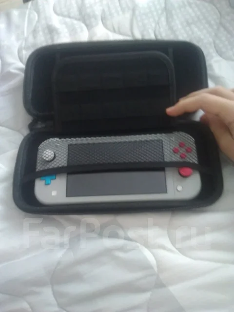 Nintendo Switch Lite ����