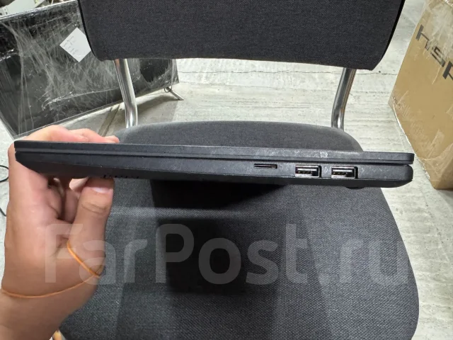 MSI Modern 14 C12M. 14", 1,3����, ���� 512���, WiFi: 1, Bluetooth: 1 ����