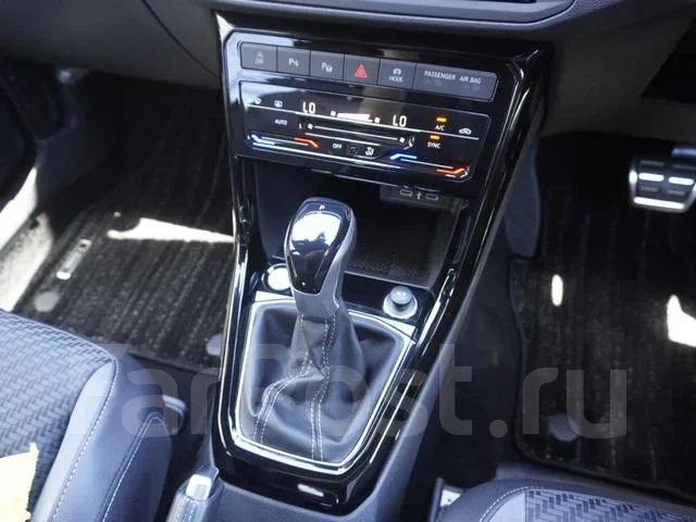 Volkswagen T-Cross. �������, ��������, 1.0 (116��.�.), ������, �/�. ��� ����� �� ������������ ����