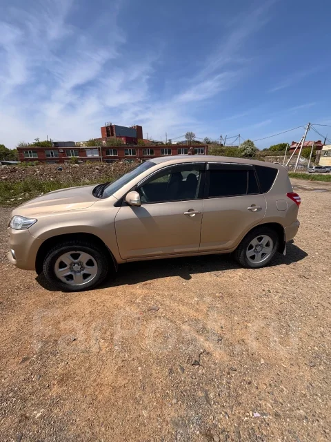 Toyota RAV4. �������, 4wd, 2.0 (158��.�.), ������, 95 000����. �� ����