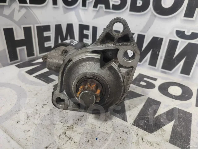 ������� Volkswagen Golf 4 AKL 0001120402 ����