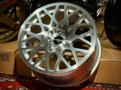 Rotiform BLQ. 8.0x17", 4x100, ET40, �� 73,1���. ����