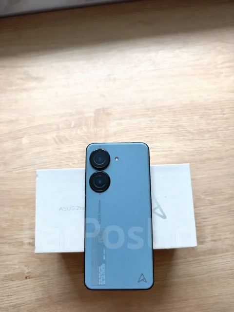 Asus ZenFone 10. �/�, 256 ��, �����, 4G LTE, Dual-SIM, NFC, ������� �������, ������������ �������, 3G, 5G ����