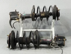 ������ �������� Mitsubishi Chariot Grandis MR316601, ������ �������� MR316601 ����