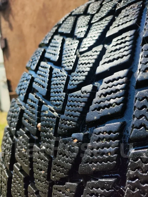 Toyo Winter Tranpath SU-4. ������, ��� �����, �/�, ����� 40 % ����