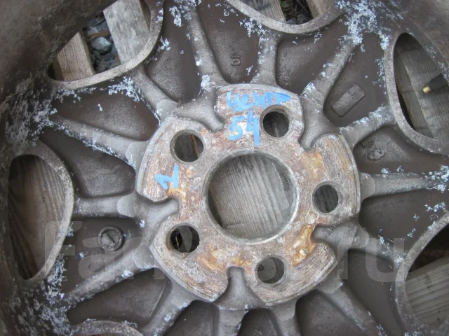 Toyota. 6.0x14", 5x100, ET45, �� 54���. ����