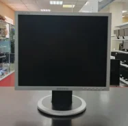 Samsung. 17", ���������� �� (LCD, LED, QLED) ����