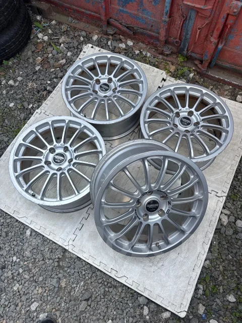 OZ Racing. 7.0x17", 5x114.3, ET52, �� 64,1���. ����