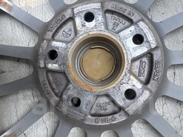 OZ Racing. 7.0x17", 5x114.3, ET52, �� 64,1���. ����