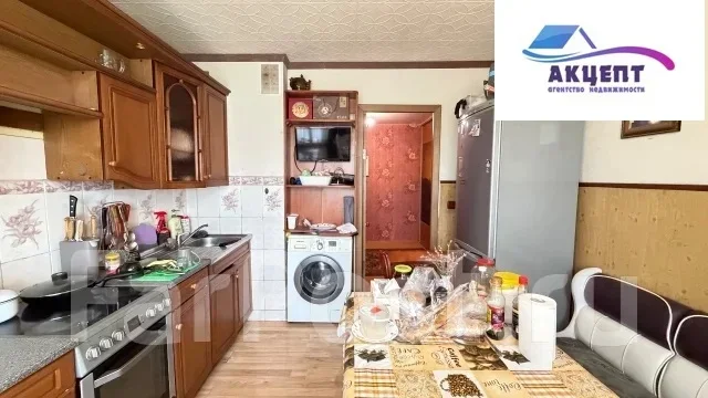 4-���������, ����� ����������� (���. ���������) 12. ���������, ���������, 90,7���.��., 2/5 ����. �������� ����