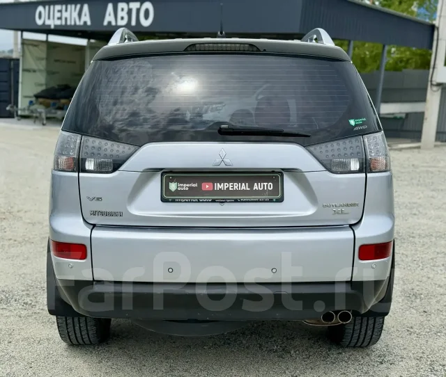 Mitsubishi Outlander. �������, 4wd, 3.0 (220��.�.), ������, 186 000����. �� ����