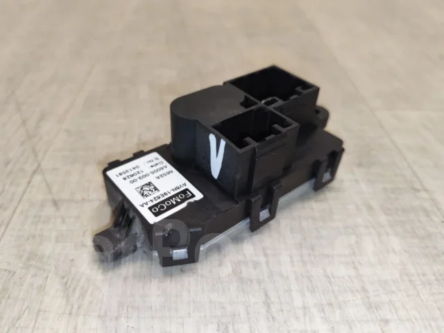 �������� Ford Focus 3 1888653 PNDA 1888653 ����