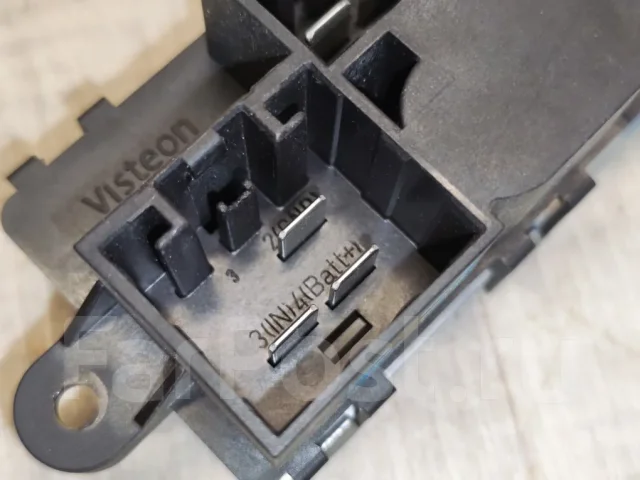 �������� Ford Focus 3 1888653 PNDA 1888653 ����