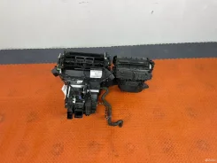����� � ����� Volkswagen Passat B8 3G ����