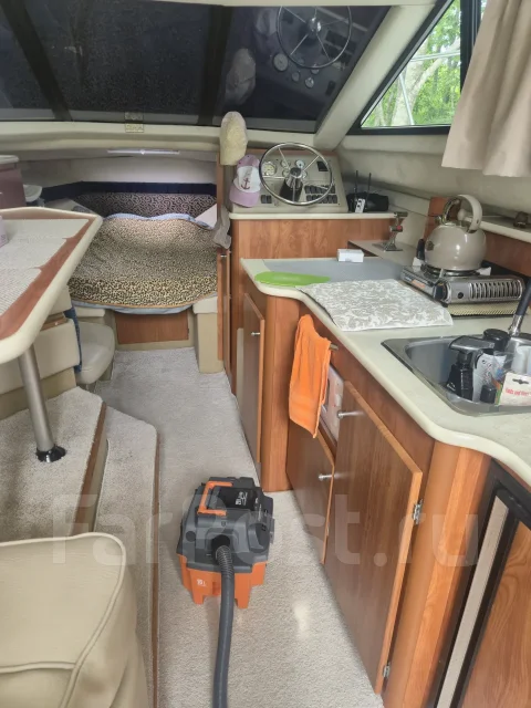Bayliner. 2003 ���, ����� 9,5��., ��������� ������������, 380��.�., ������ ����