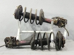 ������ �������� Mitsubishi Chariot Grandis MR316601, ������ �������� MR316601 ����