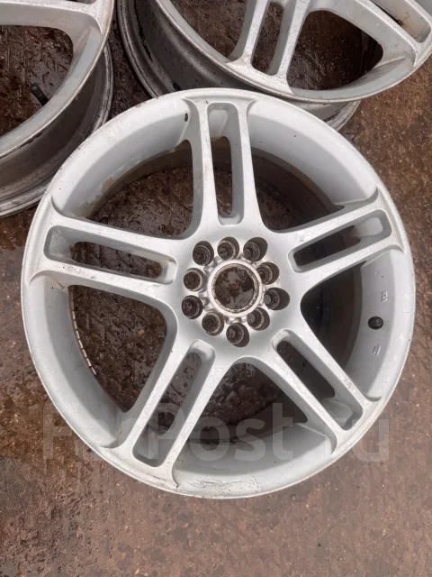 Hokuto Racing. 7.0x17", 5x100, 5x114.3, ET40 ����