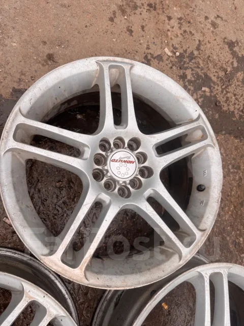 Hokuto Racing. 7.0x17", 5x100, 5x114.3, ET40 ����