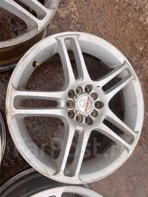 Hokuto Racing. 7.0x17", 5x100, 5x114.3, ET40 ����