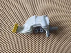 ������� ��������� FORD Fusion 2002-2012 1743440 1743440 ����