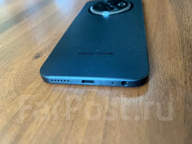 Tecno Spark 30C. �/�, 128 ��, �����, �����, 3G, 4G LTE, Dual-SIM ����