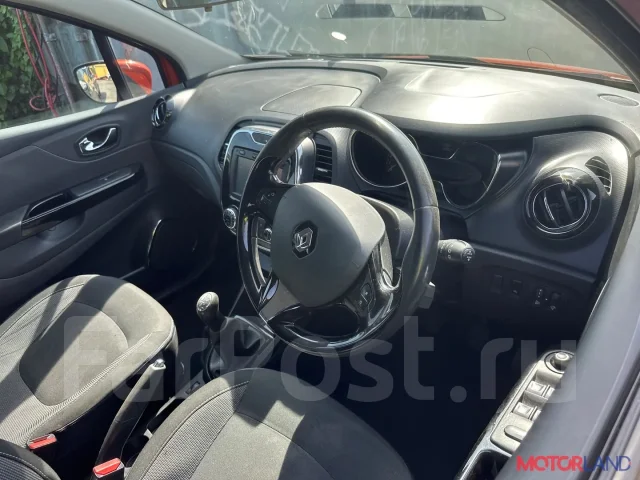 ���������� ��������� Renault Captur 2013-2017 21230374 214818009R ����