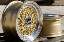BBS Super RS. 7.0/8.0x15", 4x100, 4x114.3, ET25/20, �� 73,1���. ����