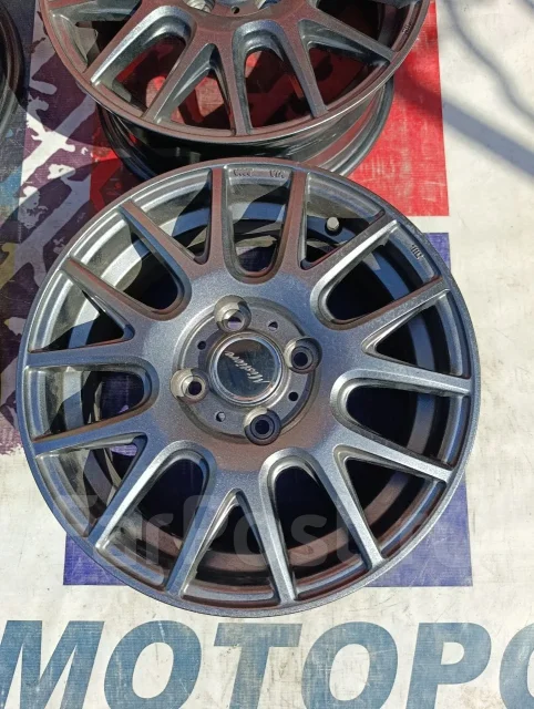 Dunlop Mistiere. 5.5x14", 4x100, ET45, �� 66,1���. ����