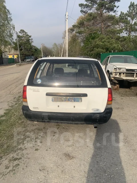 Nissan Avenir. 1 6 ����