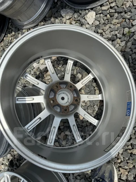 RAYS Gram Lights 57Getter. 7.5x18", 5x114.3, ET40 ����