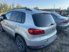 Volkswagen Tiguan ����