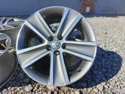 Volkswagen. 7.5x17", 5x100, ET38 ����
