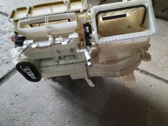 ����� Toyota Premio ZRT265 87050-12350 ����