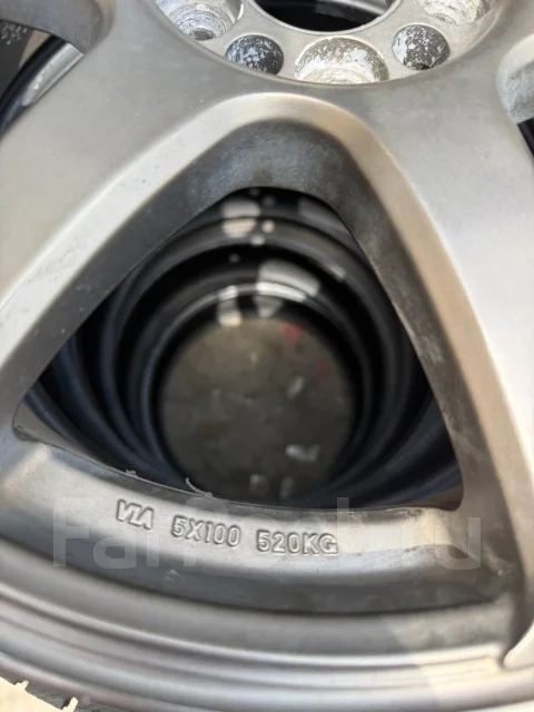 Work Emotion XT7. 7.0x17", 5x100, ET47 ����