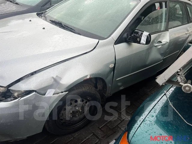 ��������� Mazda 6 (GG) 2002-2007 11835135 RF7J18300B ����