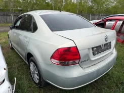 Volkswagen Polo ����