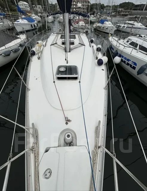 Sun Odyssey 37. ����� 11,4��., 2000 ���. ��� ����� �� ������������ ����