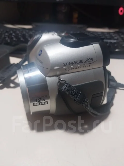 Konica Minolta DiMage Z5 ����